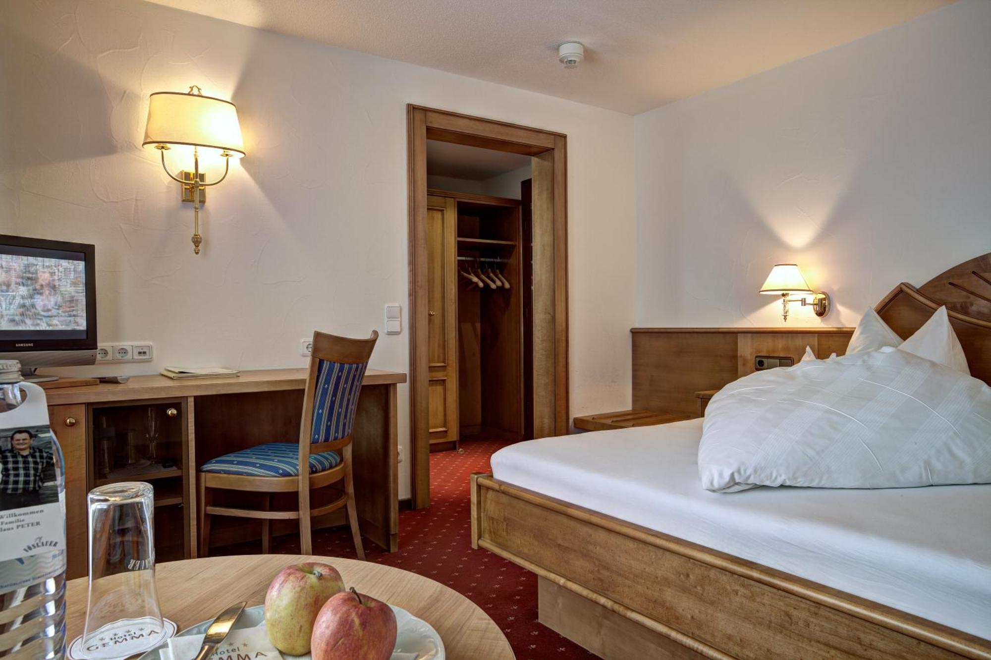 Hotel Gemma- Adults Only Hirschegg  Room photo