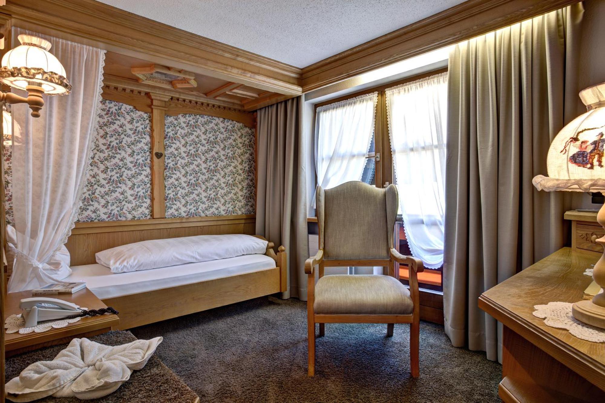 Hotel Gemma- Adults Only Hirschegg  Room photo