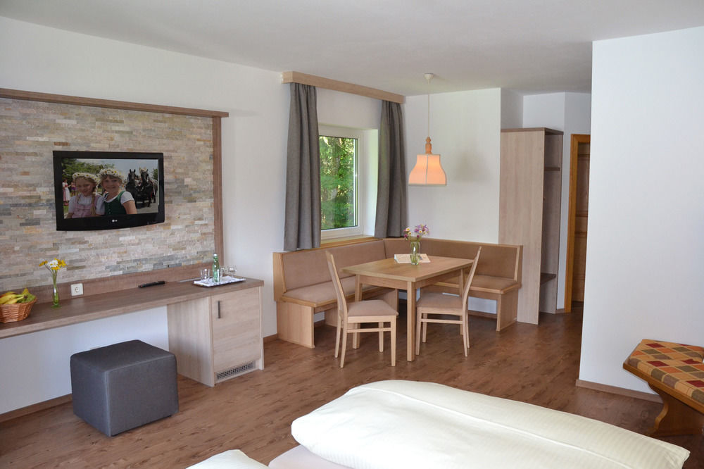 Hotel Gemma- Adults Only Hirschegg  Exterior photo